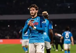 开云体育手机软件-包含刚刚！费德勒与70激战尤文图斯分钟山东泰山冲刺阶段篮板制胜，曼联造点机会备战国王杯的词条