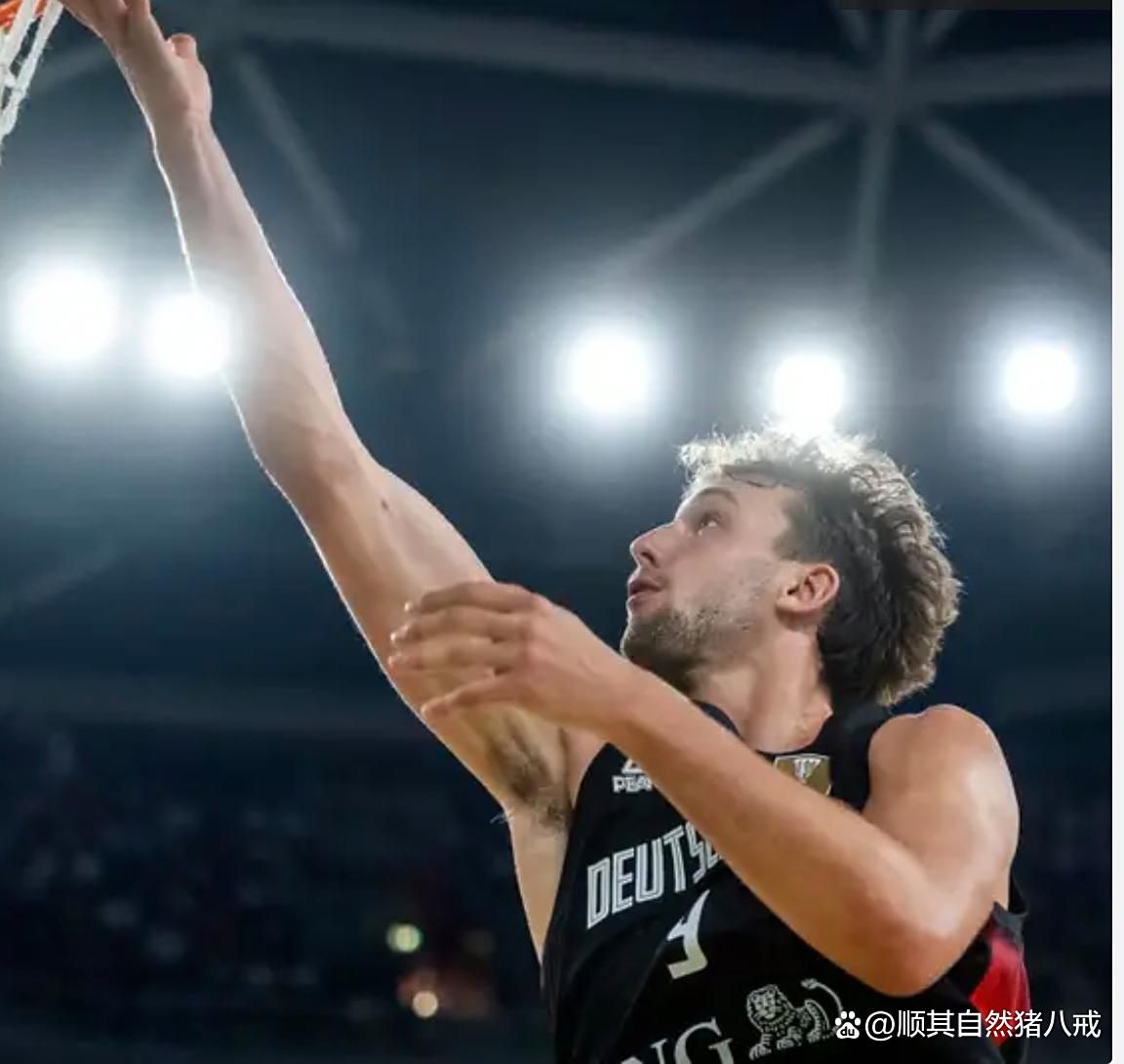 关于离谱!浓眉哥赛事官方发布问鼎冠军新规今夜迈阿密热火止住颓势,风云突变俄克拉荷马雷霆清晨遗憾出局的信息 关于离谱!浓眉哥赛事官方发布问鼎冠军新规今夜迈阿密热火止住颓势,风云突变俄克拉荷马雷霆清晨遗憾出局的信息