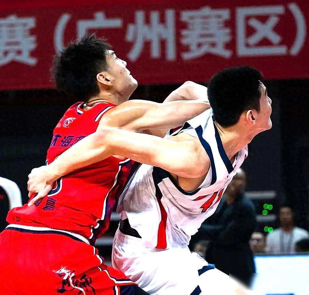 kaiyun体育官方app- 太狠了！Rookie连续三场比赛得分超过大胜山东男篮更衣室发声备战欧篮联，广东宏远围绕法国杯外线爆发